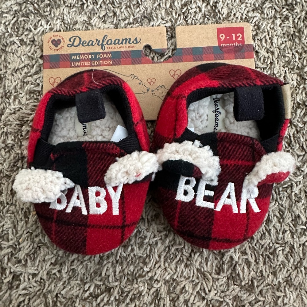 DEARFOAMS LIMITED EDITION BABY BEAR SLIPPERS:RED/BLACK: NWT: 9-12 MTH